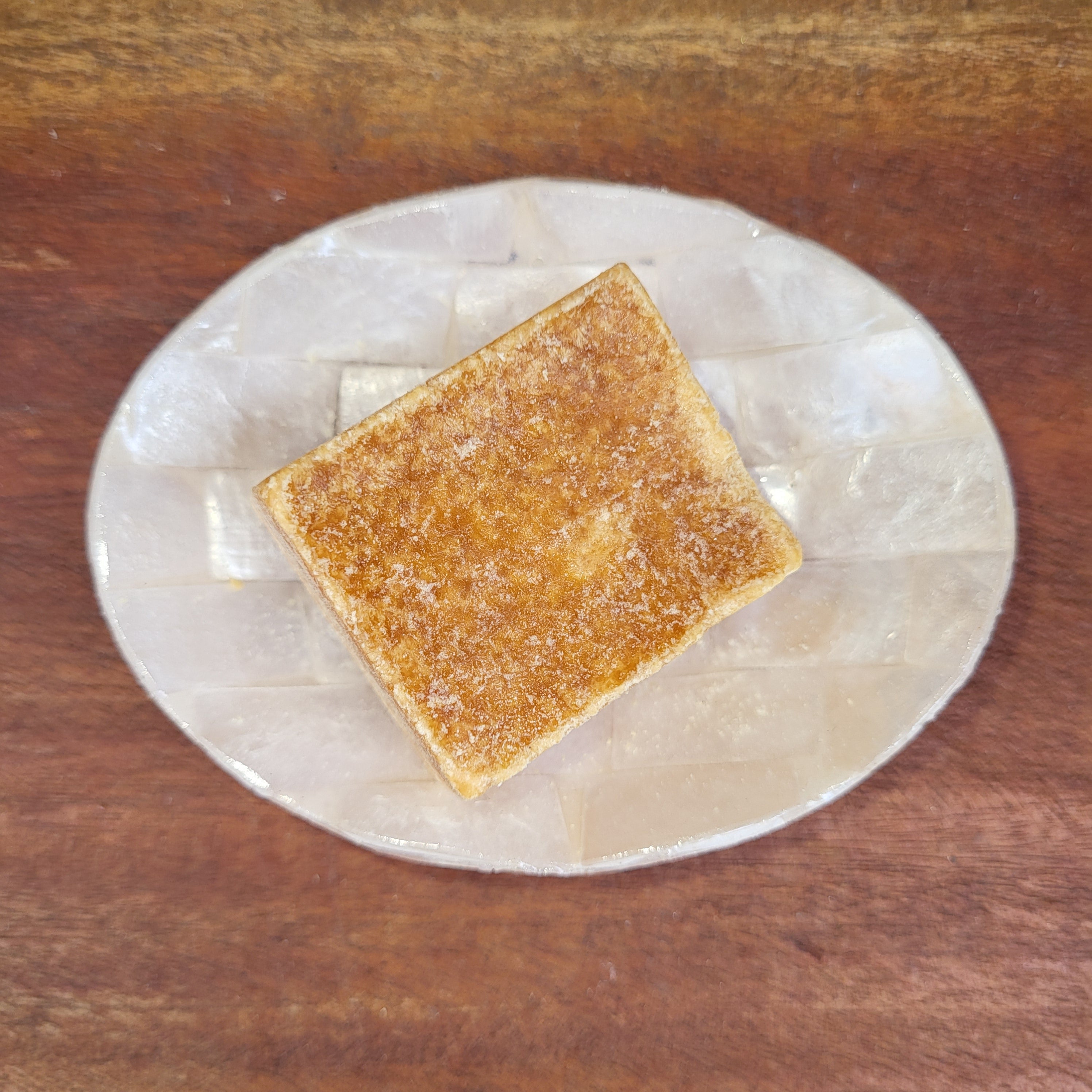 Amberblokje met schaaltje