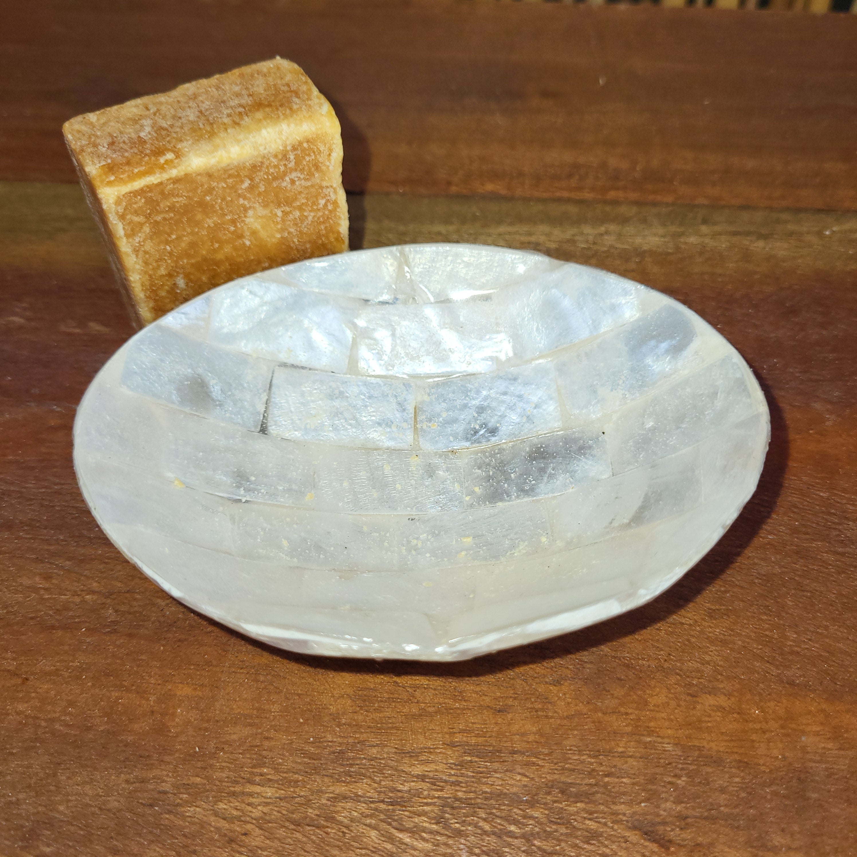 Amberblokje met schaaltje