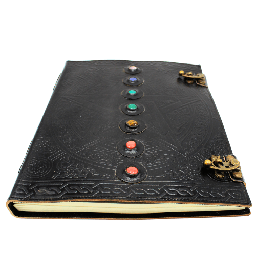 Lederen Black Journal Pentragam met 7 edelstenen