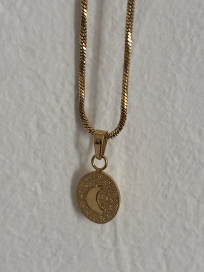 By jam: Ketting coin/moon